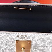 Hermes Kelly 28cm Original Epsom Leather Bag (White_Black) - 3