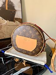 LV Boite Chapeau Souple Monogram Handbag M52294  - 2