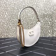 VALENTINO VLogo Palm-Grained Calfskin Hobo Bag 0707 White   - 5