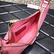 VALENTINO VLogo Palm-Grained Calfskin Hobo Bag 0707 Pink  - 5