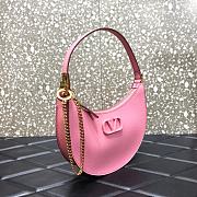 VALENTINO VLogo Palm-Grained Calfskin Hobo Bag 0707 Pink  - 4