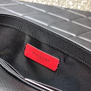 VALENTINO Garavani Logo Clutch Black 065 - 6