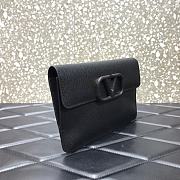 VALENTINO Garavani Logo Clutch Black 065 - 5