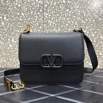 VALENTINO V-Ring Logo Leather Shoulder Bag Black 22cm 0808