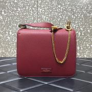 VALENTINO V-Ring Logo Leather Shoulder Bag Red 22cm 0808  - 4