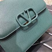 VALENTINO V-Ring Logo Leather Shoulder Bag Green 22cm 0808  - 2