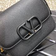 VALENTINO V-Ring Logo Leather Shoulder Bag Black 18cm 0806  - 2