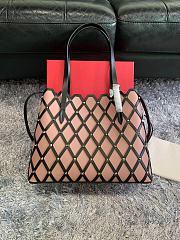 Valentino Garavani Beehive Tote Bag 30cm 2033 (3) - 1