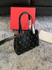 Valentino Garavani Beehive Tote Bag 22cm 2033s (2) - 3