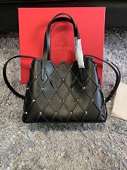 Valentino Garavani Beehive Tote Bag 22cm 2033s (2) - 1