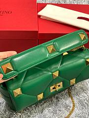 Valentino Roman Stud Large Leather Shoulder Bag Green 2060 - 5