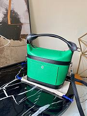 LV Cruiser GM Green Bag M57819 - 3