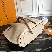 LV Handbag M54401 Leather Beige - 4