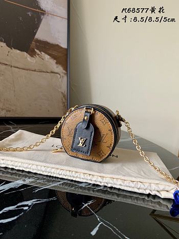 LV Boite Chapeau Necklace Bag M68577 