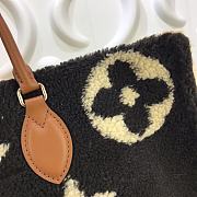 LV Teddy Onthego Tote Bag M55420  - 5