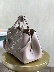 LV Crafty Montaigne MM M41048 Gray  - 2