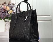 LV Onthego Original Leather Bag M60725 Black  - 5