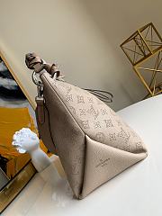 LV Beaubourg Hobo MM Bag M56084 Beige  - 3