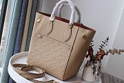 LV Fold Tote MM in Beige M45409  - 3