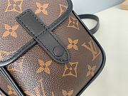 LV Christopher Wearable Wallet M69404  - 2