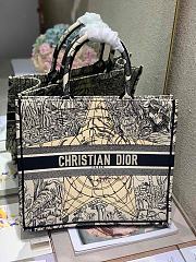 Dior Tote Book 41cm (19) 1286580  - 1