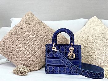 Dior Medium Lady D-Lite Bag Velvet Embroidery Detail Color Blue