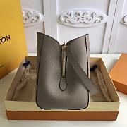Louis Vuitton Montaigne MM Monogram Empreinte Leather M41048 - 4