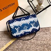 Louis Vuitton Escale Mini Pochette Accessoires Pastel M69269 Blue - 6