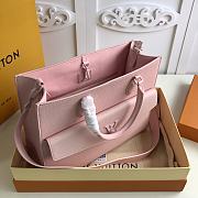 Louis Vuitton Lockme Tote MM Bag in Grainy Calfskin M55846 Pink  - 5