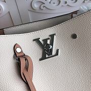 Louis Vuitton Lockme Bucket Bag M53584 White - 4
