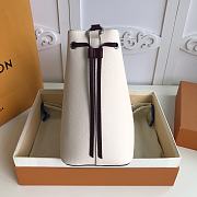Louis Vuitton Lockme Bucket Bag M53584 White - 5
