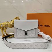 Louis Vuitton Outdoor Flap Messenger M30411  - 1