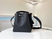 Louis Vuitton Muria Bag Mahina Leather M55800  - 5