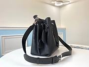 Louis Vuitton Muria Bag Mahina Leather M55800  - 4