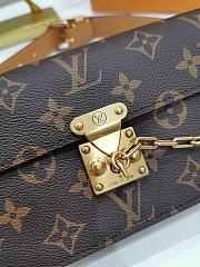 Louis Vuitton S Lock Belt Pouch MM M68549 - 6