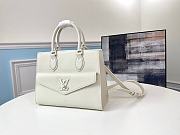 Louis Vuitton White Lockme Tote PM Bag M55817  - 1