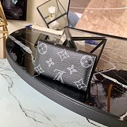 Louis Vuitton Monogram Canvas 6 Key Holder Key Ring Armagnag M62630 in Black - 6