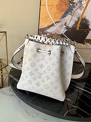 Louis Vuitton Muria Bag Mahina Leather M55800 White - 3