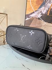  Louis Vuitton Neverfull MM Monogram Empreinte Leather in Black M45856 - 3