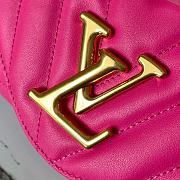 Louis Vuitton New Wave Chain Bag H24 in Pink M58552   - 5