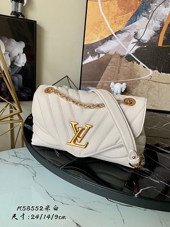 Louis Vuitton New Wave Chain Bag H24 in White M58552