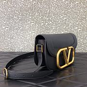 Valentino Supervee crossbody calfskin bag in black 26.5cm - 5