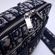 Safari Messenger Bag Beige and Black Dior Oblique Jacquard 1ESPO206YKY_H27E  - 6