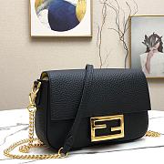 Fendi 3 Baguette Bag Black 19cm - 2