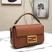 Fendi 3 Baguette Bag Brown 19cm  - 2