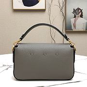 Fendi 3 Baguette Bag Grey 19cm - 4