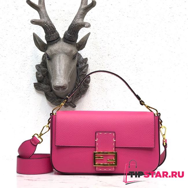 Fendi 3 Baguette Bag Pink 26cm - 1