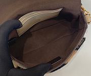 Fendi Patent Leather And Sheepskin Baguette Bag 8BR600 White 19cm - 5
