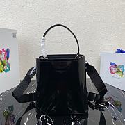 Black Leather Tote Bag With Pouch Prada 1BA319 - 5