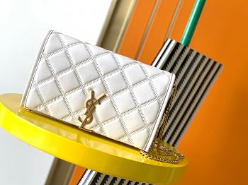 Saint Laurent YSL Becky Chain Wallet In White Quilted Lambskin 585031